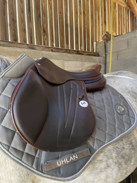 Sella da salto ostacoli Meyer Meyer Jumping 17.5" - 2020