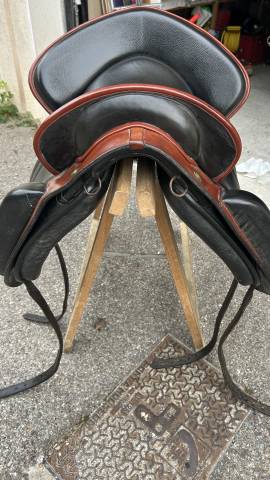 Sella da vaquera Ludomar  17.5" - 2020