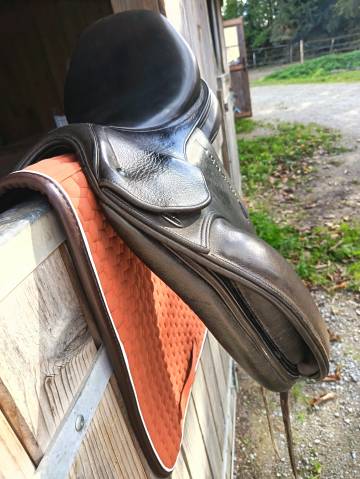 Sella da dressage Ikonic Pro 16.5" - 2014