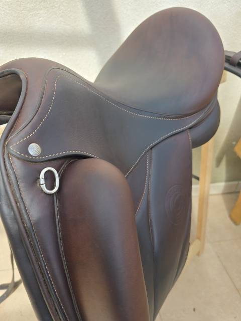 Sella da dressage Forestier  17" - 2022