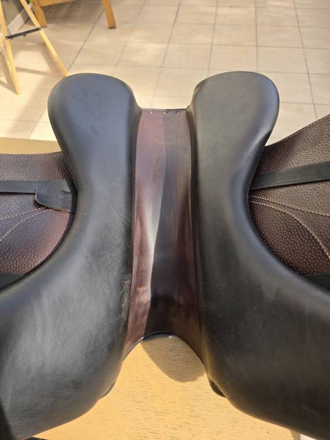 Sella da dressage Forestier  17" - 2022