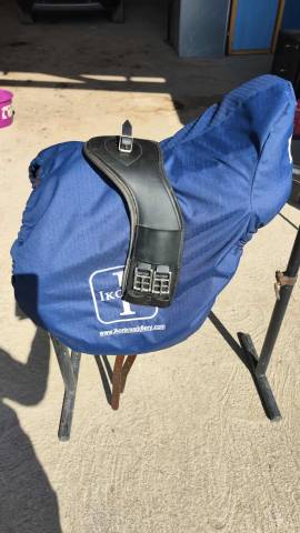 Sella da cross Ikonic  17" - 2024