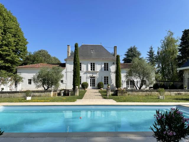 Proprietà equestre In vendita Charente