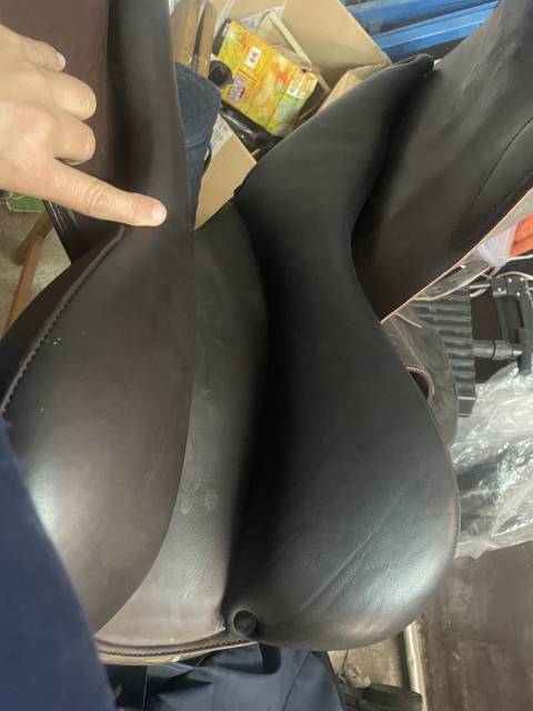 Sella da salto ostacoli Prestige Italia Arrezo 17" - 2010