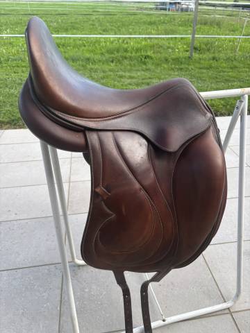 Sella da dressage Antarès  17.5" - 2017