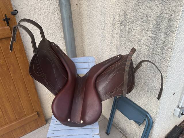 Sella da dressage Antarès  17.5" - 2017