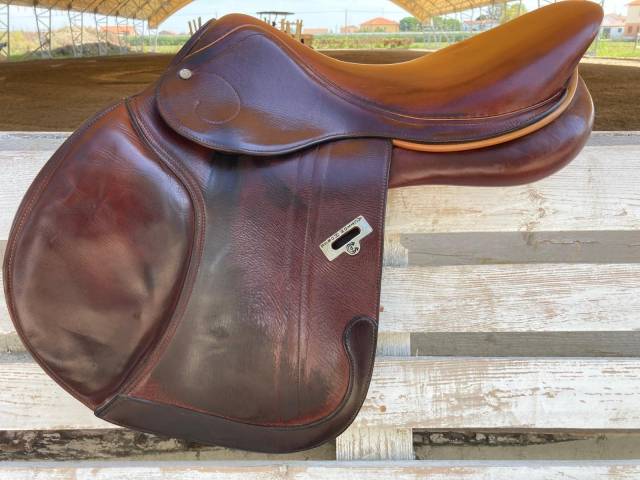 Sella Action Horse 17.5 colore marrone