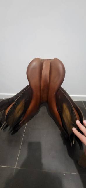 Sella da salto ostacoli Devoucoux  17.5" - 2009