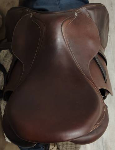 Sella da salto ostacoli Antarès  17" - 2023