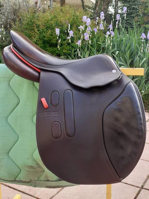 Sella da salto ostacoli GBS  17" - 2019