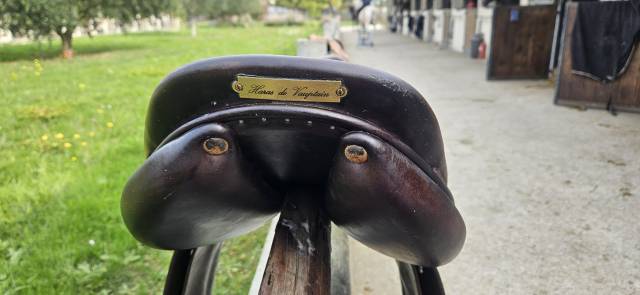 Sella da salto ostacoli Butet  18" - 2019