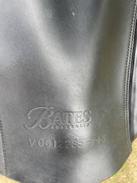 Sella da dressage Bates  17.5" - 2016