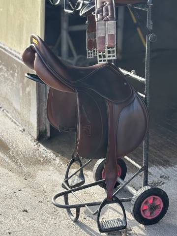 Sella mista Childeric FMP 18" - 2023