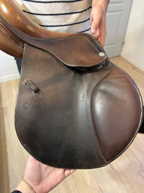 Sella da salto ostacoli CWD  15.5" - 2019