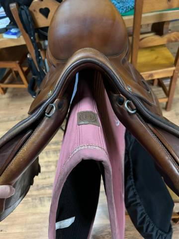 Sella da salto ostacoli Renaissance M 18" - 2022