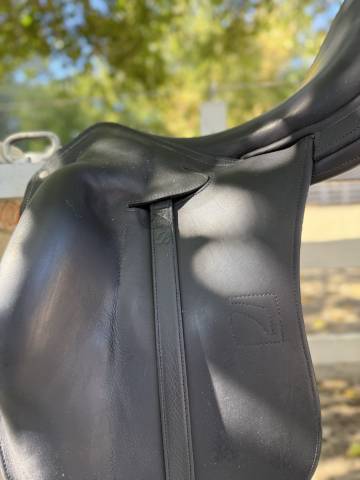 Sella da dressage Childeric  17.5" - 2021