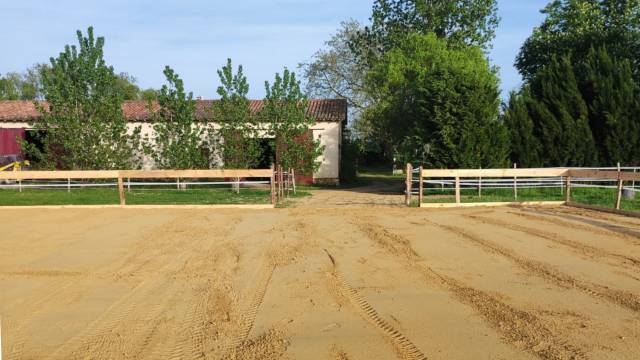 Propriet&agrave; equestre In vendita Landes