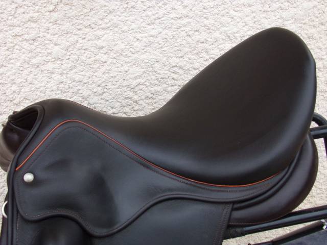 Sella da dressage Childeric  17.5" - 2019
