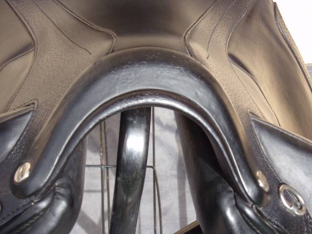 Sella da dressage Devoucoux  17.5" - 2022