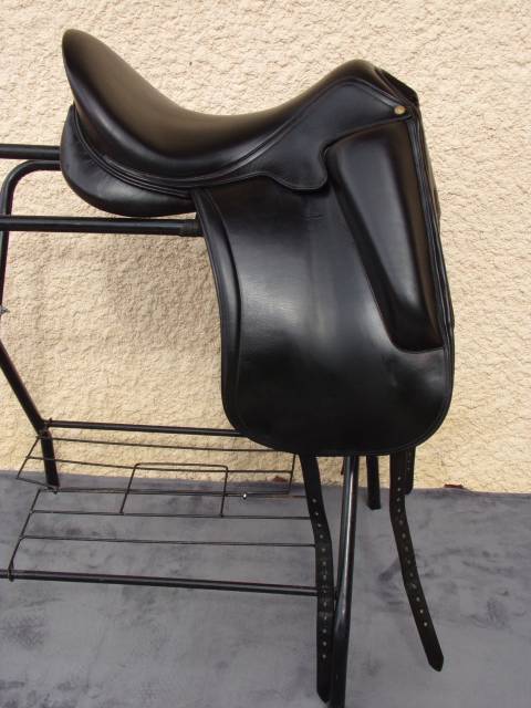 Sella da dressage Aulion  17.5" - 2019