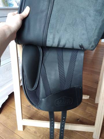 Sella da dressage Arena Dressage 17.5" - 2023