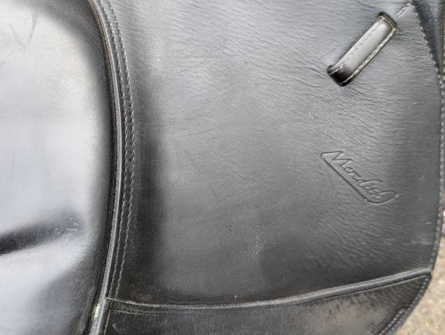 Sella da salto ostacoli Prestige Italia Meredith  17" - 2010