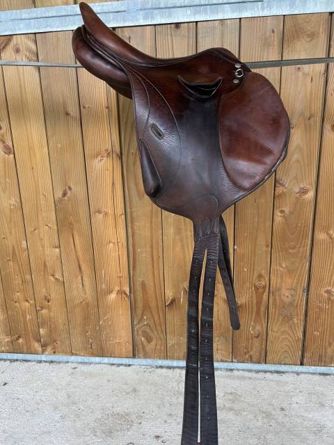 Sella da cross Brunet-Pineau Simple quartier polyvalente 17.5" - 2010