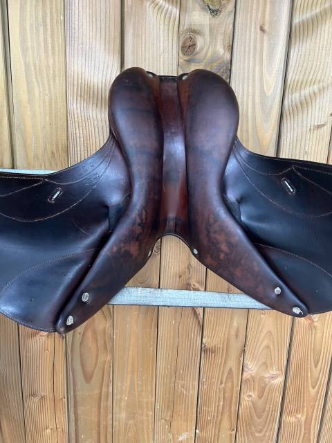 Sella da cross Brunet-Pineau Simple quartier polyvalente 17.5" - 2010