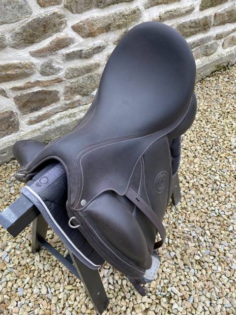 Sella da dressage Forestier  17.5" - 2021