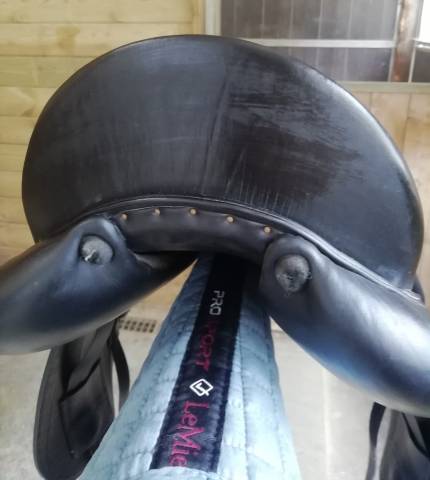 Sella da dressage Aulion Dressage  17" - 2024