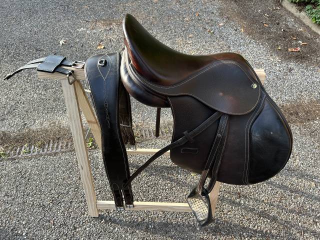 Sella mista  Treadstone Auxonne 17" - 2022