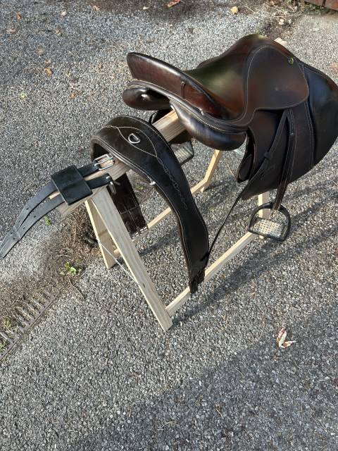 Sella mista  Treadstone Auxonne 17" - 2022