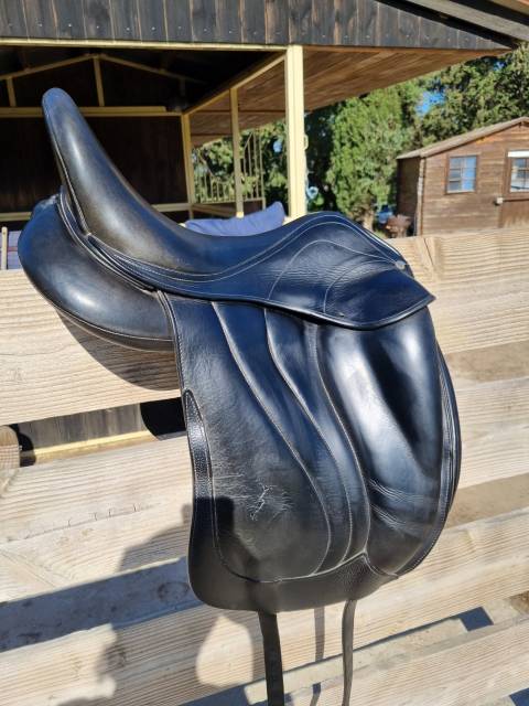 Sella da dressage Antarès  17.5" - 2018