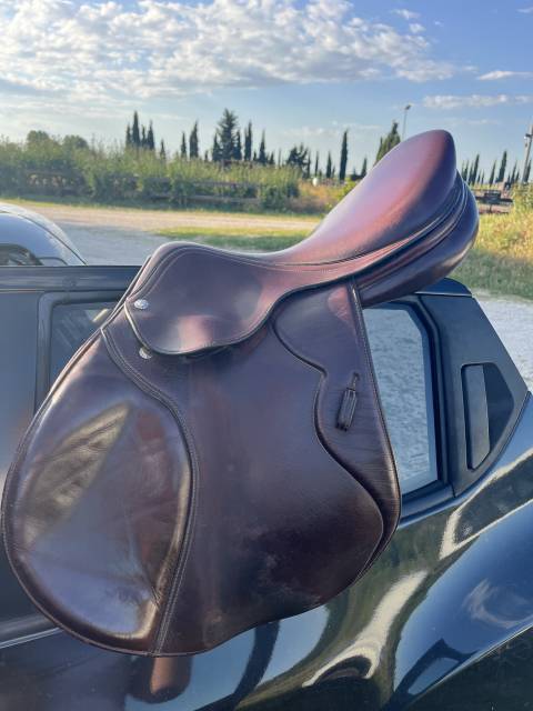 Sella da salto ostacoli Equipe  17" - 2020