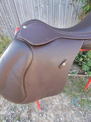 Sella mista Wintec  17.5" - 2022