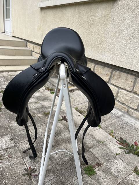 Sella da dressage CWD  17" - 2020