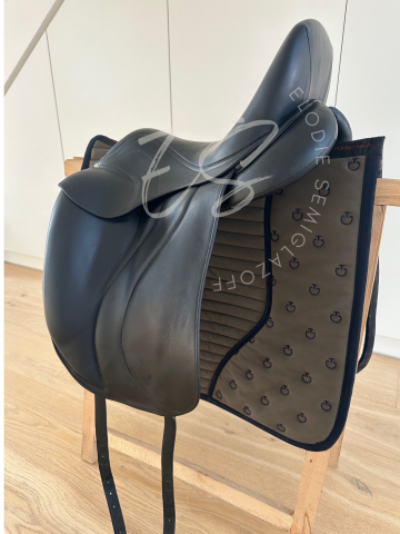 Sella da dressage Antarès  17" - 2011