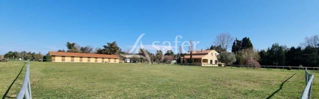 Proprietà equestre In vendita Pyrénées-Orientales