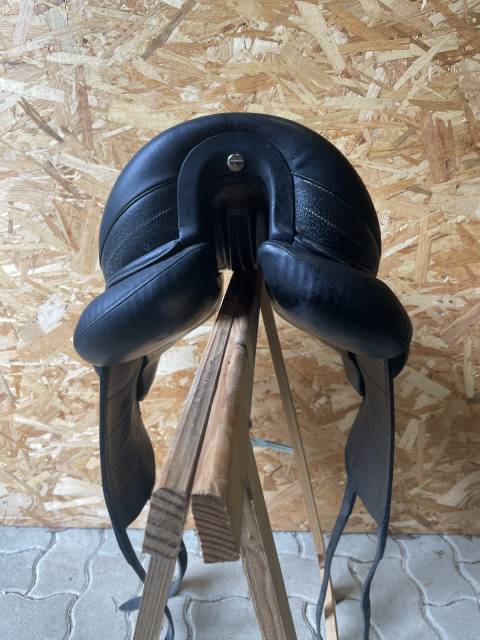 Sella da dressage Devoucoux  17.5" - 2021