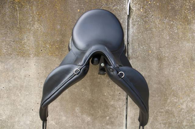 Sella da dressage Forestier  17" - 2024