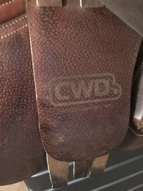 Sella da salto ostacoli CWD  17" - 2020