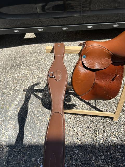 Sella da salto ostacoli  Philippe fontaine 17.5" - 2015