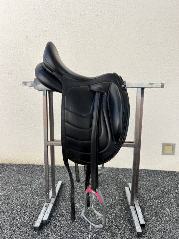 Sella da dressage Devoucoux  17.5" - 2020