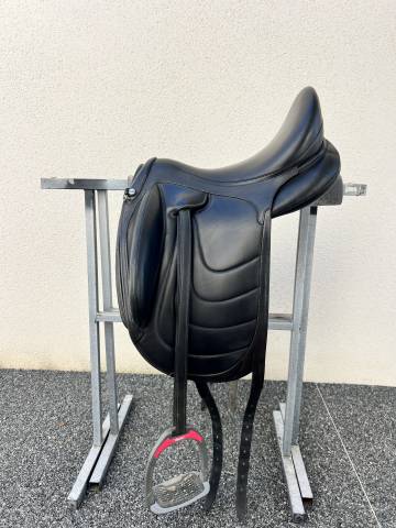 Sella da dressage Devoucoux  17.5" - 2020