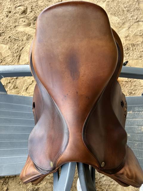 Sella da salto ostacoli Delgrange  17" - 2015