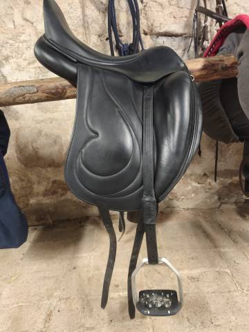 Sella da dressage Antarès  17.5" - 2018