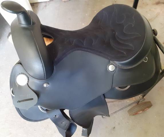 Sella western Wintec  16" - 2023