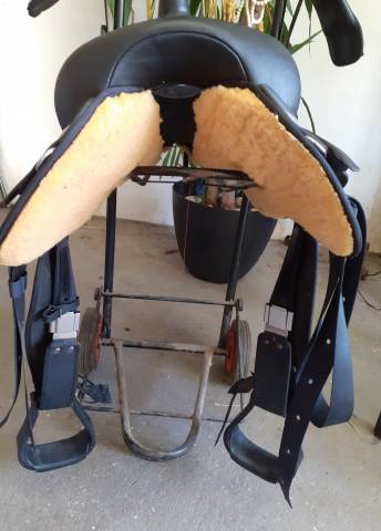 Sella western Wintec  16" - 2023