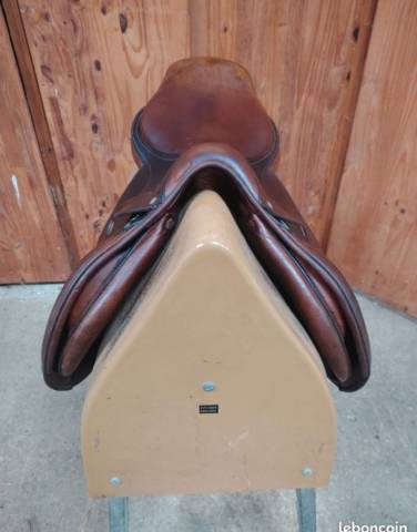 Sella da salto ostacoli Forestier Calgary  17.5" - 2005