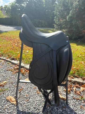 Sella da dressage Antarès  17" - 2021